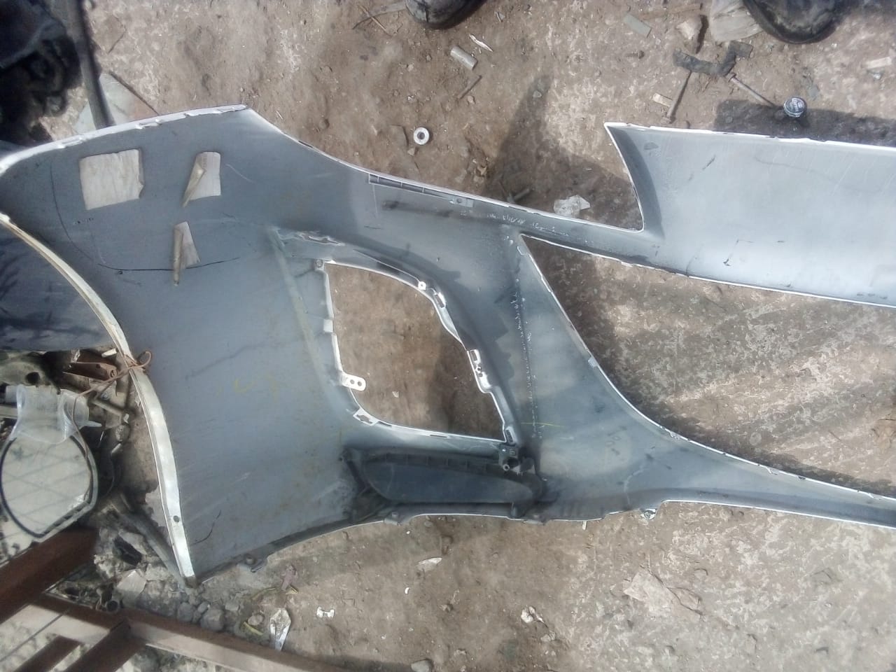 PARACHOQUES DELANTERO MAZAD 3 2012 AL 2013